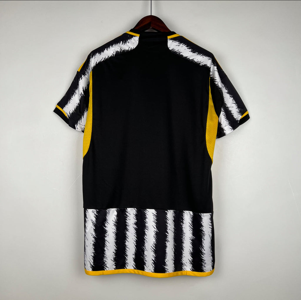 Maillot Juventus 23-24 domicile