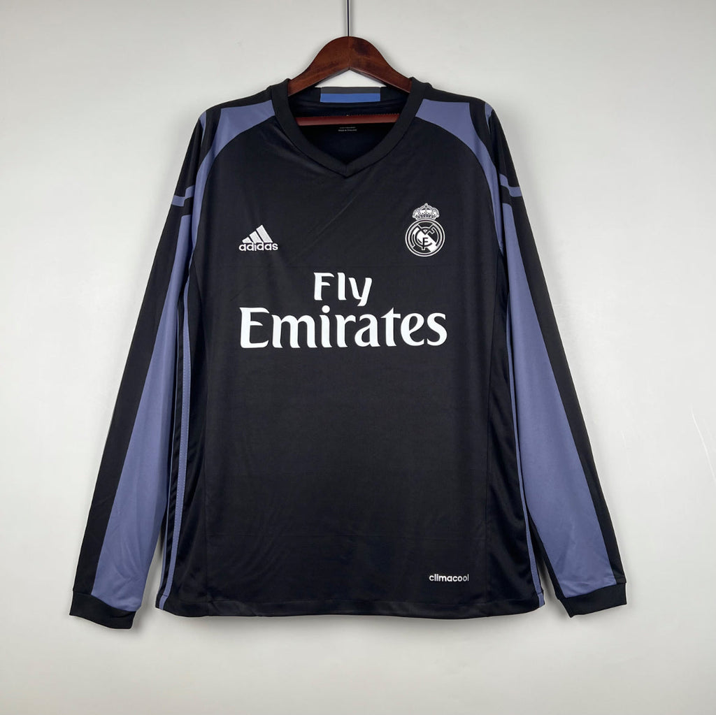 Maillot Real Madrid rétro 15-16