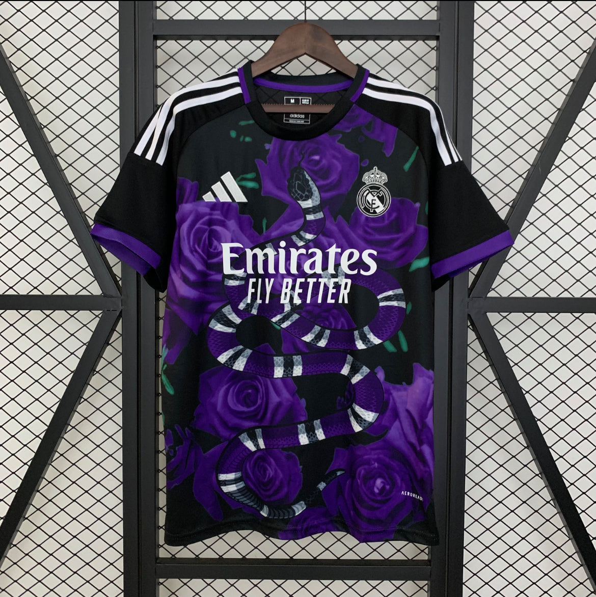 Maillot Real Madrid Serpent et Fleur violet